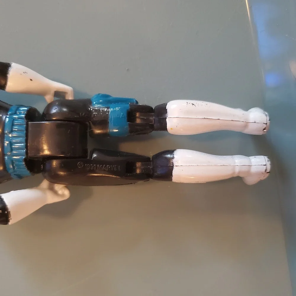 Vintage 1991 Marvel Toy Biz Punisher Action Figure Super Heroes Frank Castle